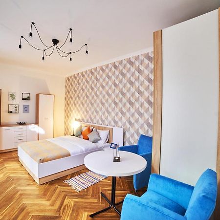 Comfort Apartments In Center Lwów Zewnętrze zdjęcie